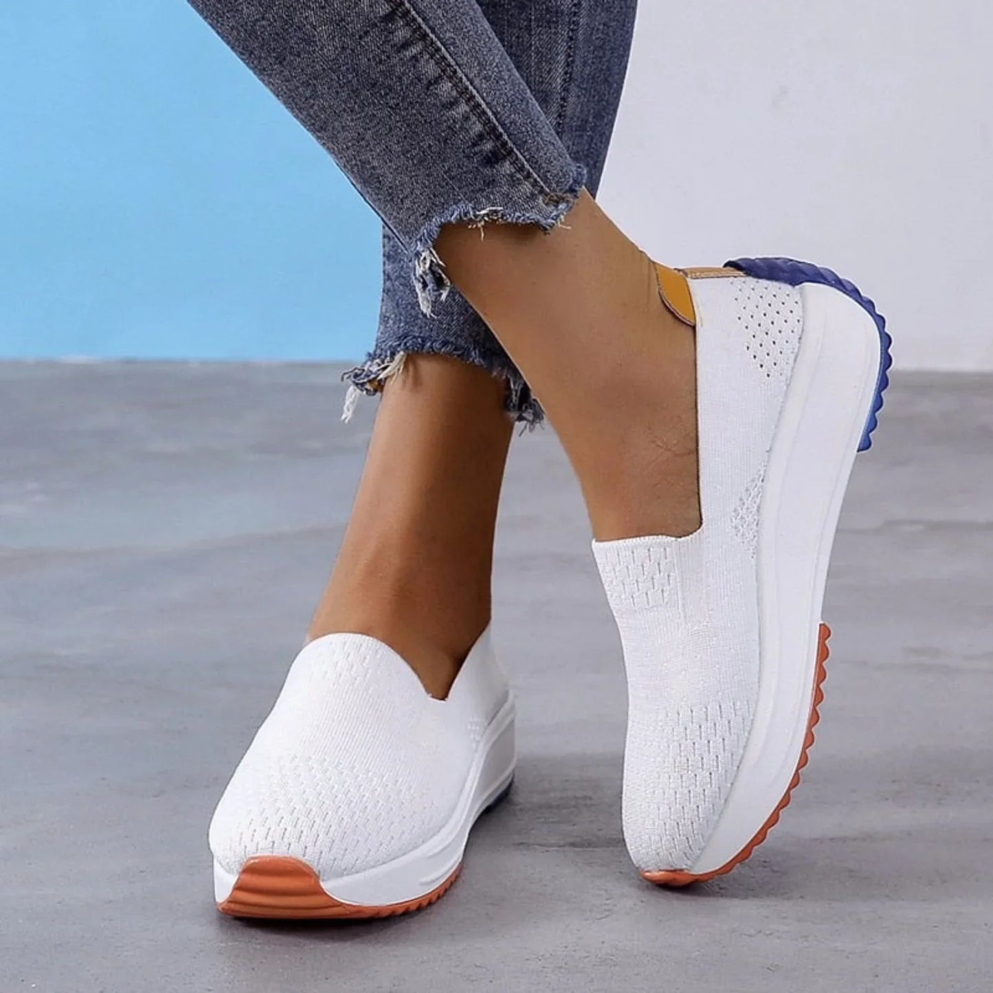 Nyssara – Atmungsaktive Slip-On-Plateau-Sneaker aus Strick
