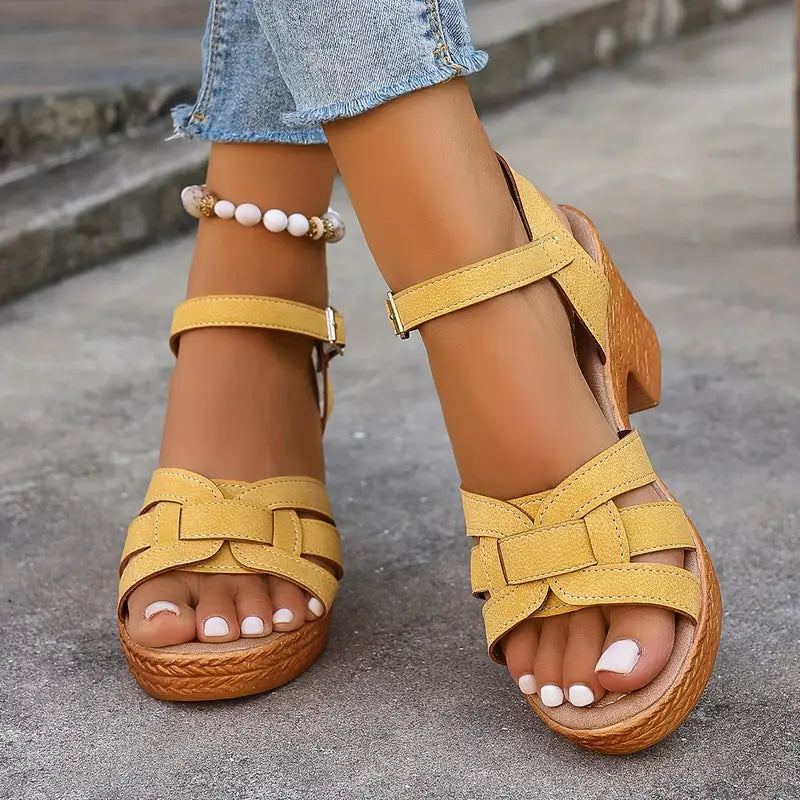 Eldarose – Vintage-Sandalen mit gewebtem Riemen und klobigem Absatz