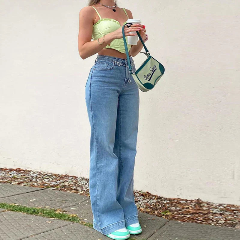 Xaira – High-Waist-Flared-Jeans in heller Waschung