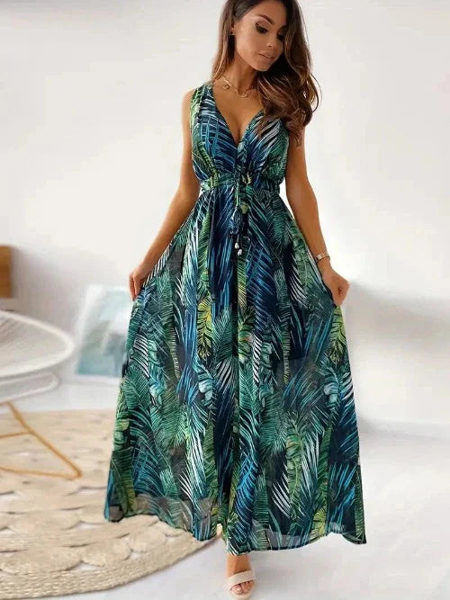 Kresaline – Maxikleid mit V-Ausschnitt und tropischem Print