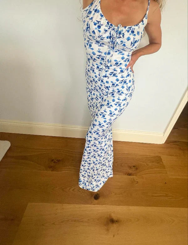 Zephirae – Charmantes, figurbetontes Maxikleid mit Blumenmuster
