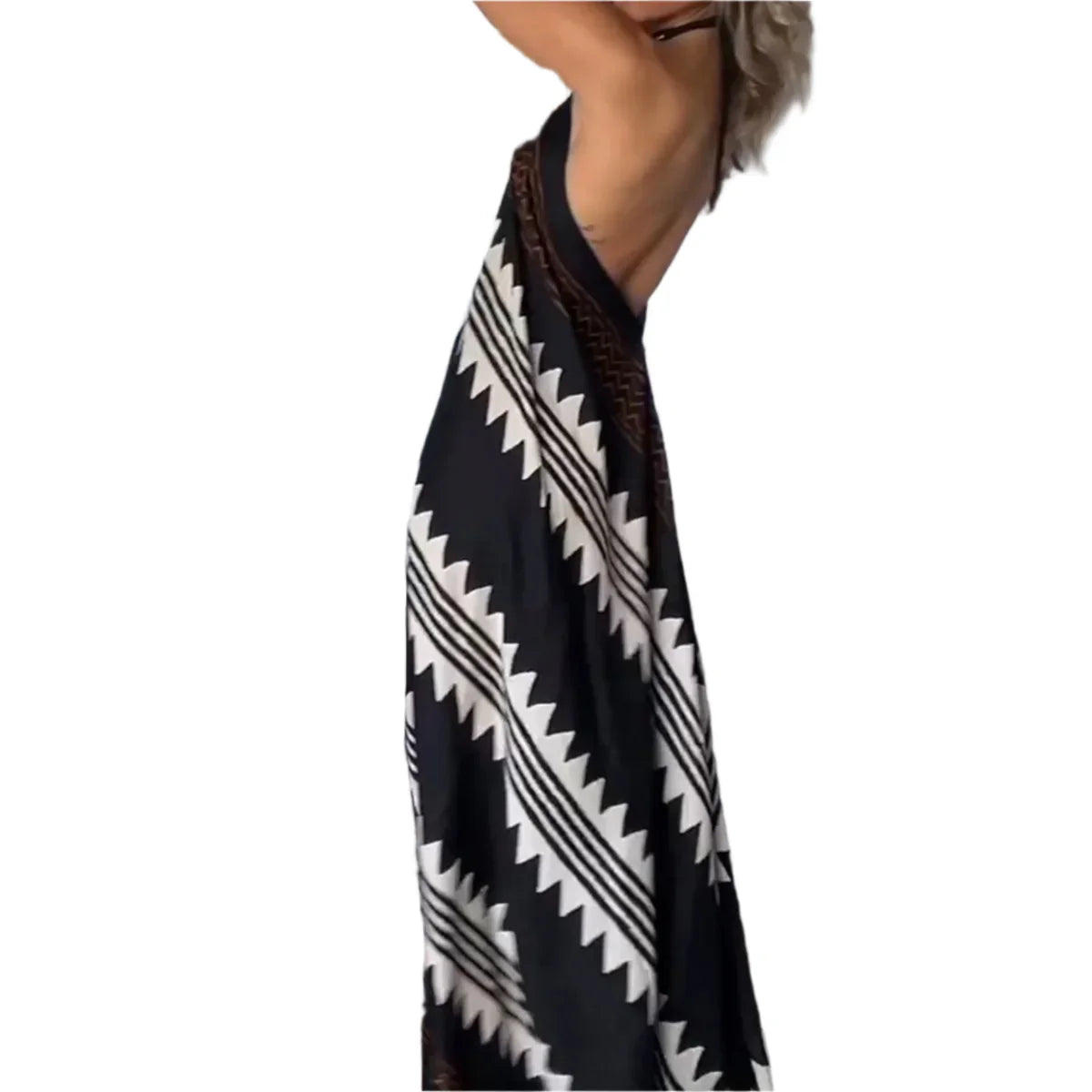 Zelmine – Boho-Maxikleid mit geometrischem Neckholder