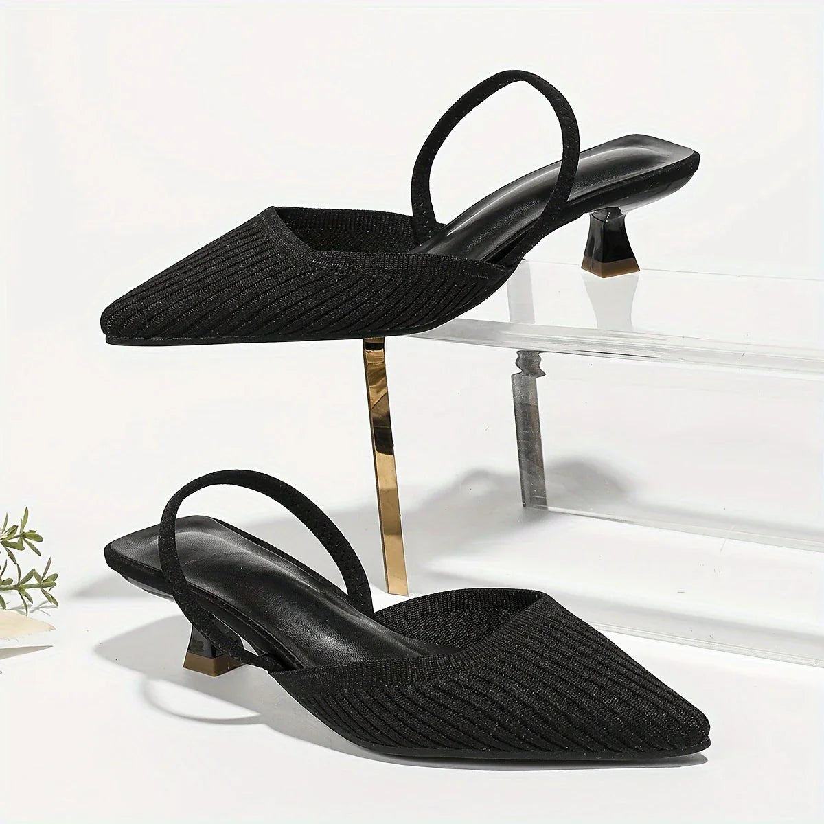Renathea – Stilvolle, spitze Slingback-Schuhe aus Strick