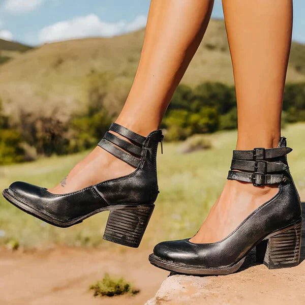 Neda - Stilvolle Pumps mit Knöchelriemen