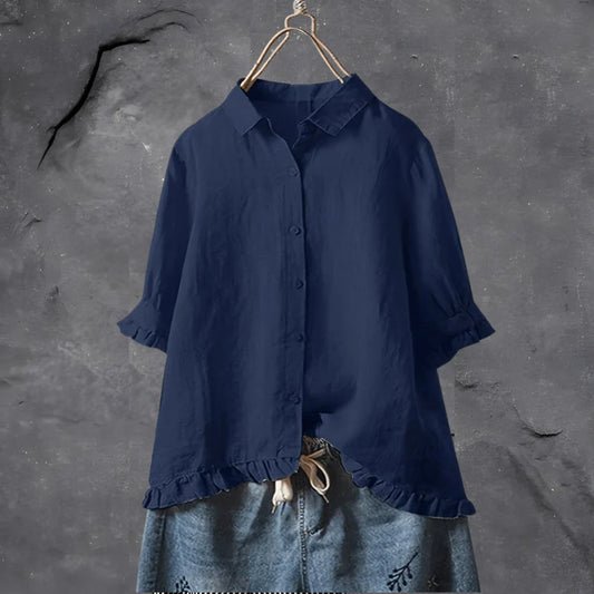 Ophaly – Minimalistische Bluse aus Baumwollleinen mit Rüschensaum