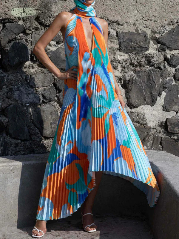 Mirelda – Neckholder-Maxikleid mit abstraktem Print und Plissee