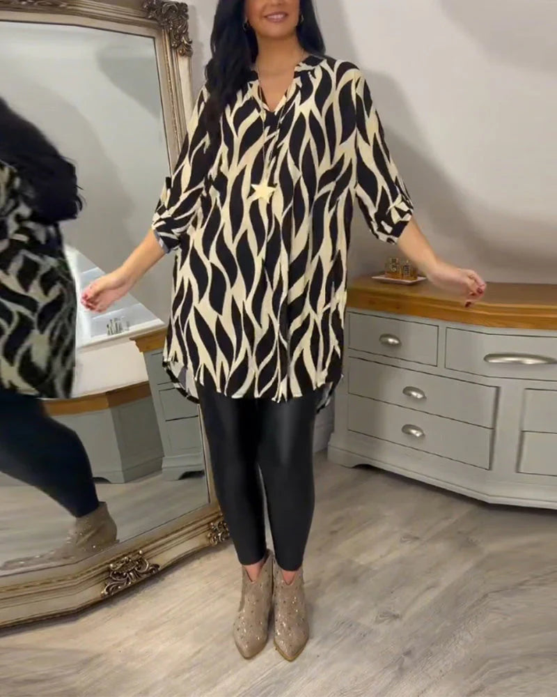 Mykaelae – Stylische Bluse mit abstraktem Print für Damen
