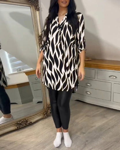 Mykaelae – Stylische Bluse mit abstraktem Print für Damen