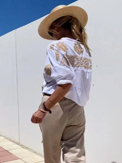 Lumirae – Klassisches Boho-Langarmshirt mit Stickerei