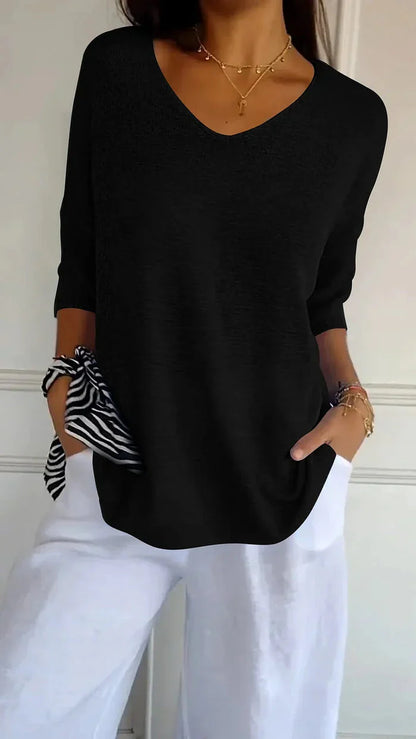 Lunessae – Elegantes, leichtes Stricktop mit V-Ausschnitt