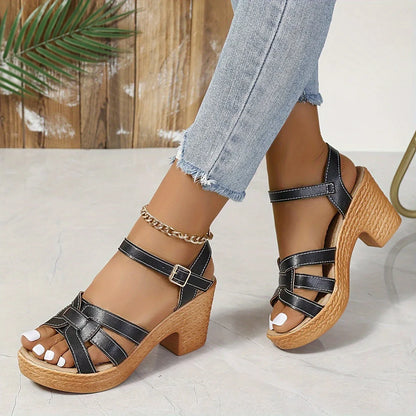 Isavelle – Stilvolle Sandalen mit gewebtem Riemen und Absatz