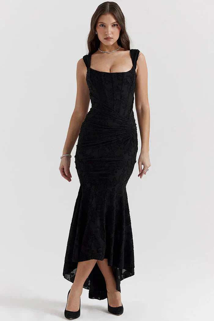 Melly – Elegantes schulterfreies Spitzenkleid
