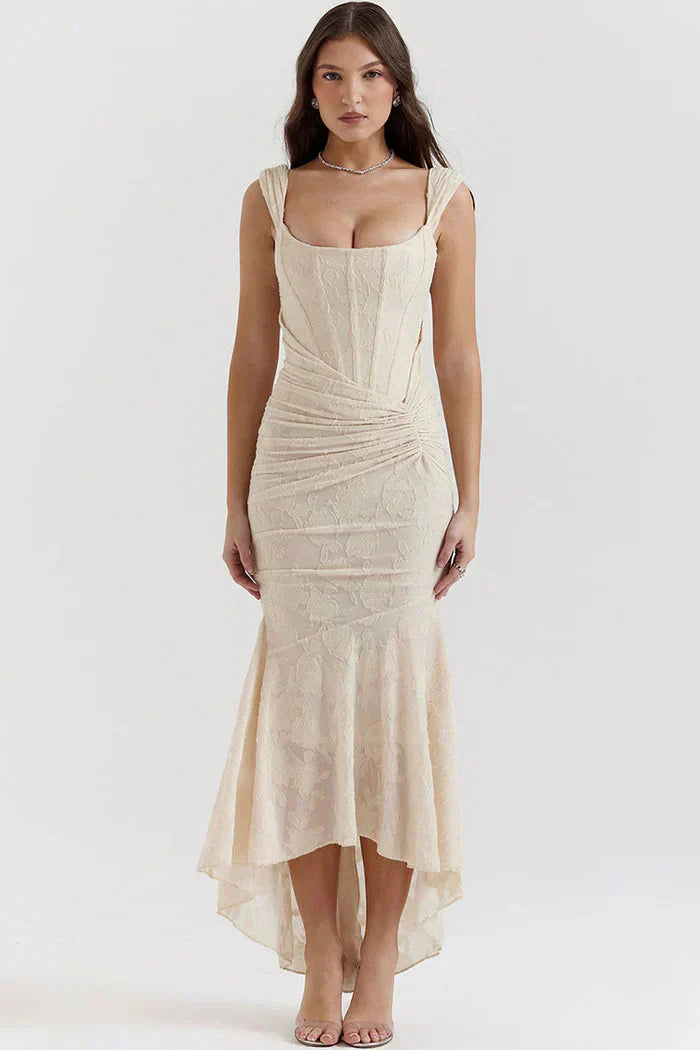 Melly – Elegantes schulterfreies Spitzenkleid