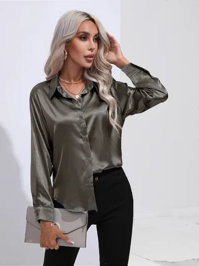 Tayindi – Elegante Satinbluse mit Bindeband