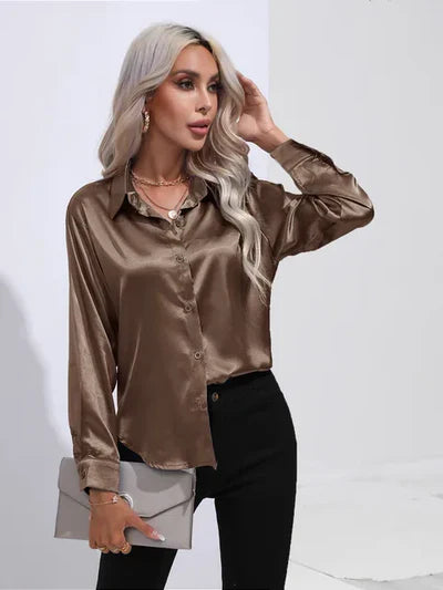 Tayindi – Elegante Satinbluse mit Bindeband