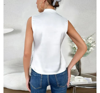 Sorilda – Elegante Satin-Wickelbluse mit V-Ausschnitt