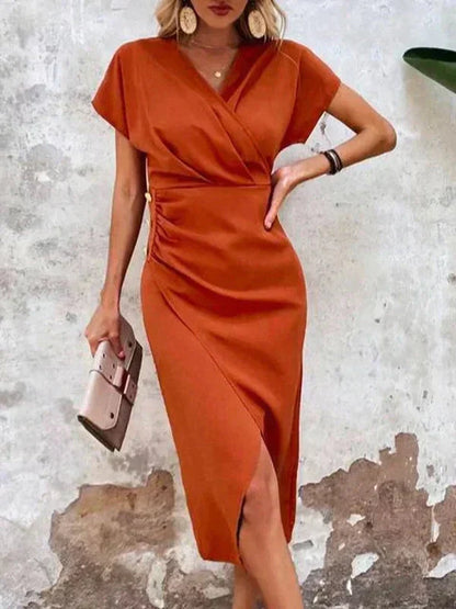 Korynthia – Elegantes Wickel-Midikleid