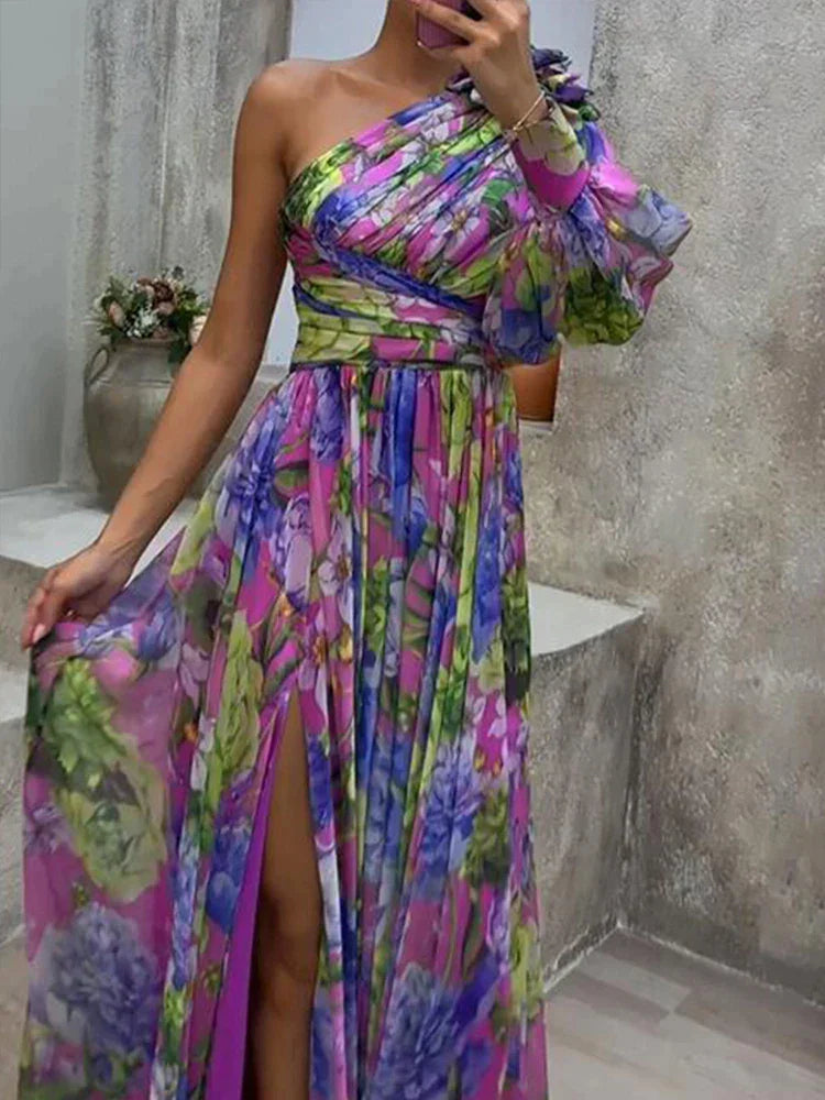 Lilac -  Lila bedrucktes, seitlich geschlitztes, einärmeliges, sexy Maxikleid