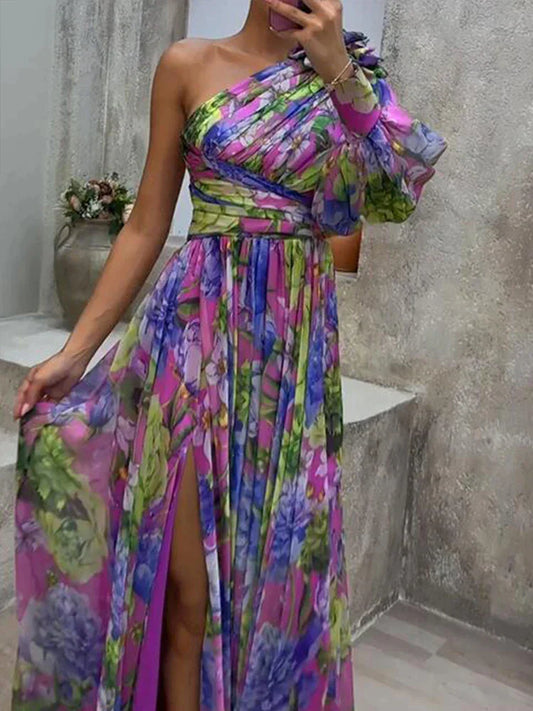 Lilac -  Lila bedrucktes, seitlich geschlitztes, einärmeliges, sexy Maxikleid