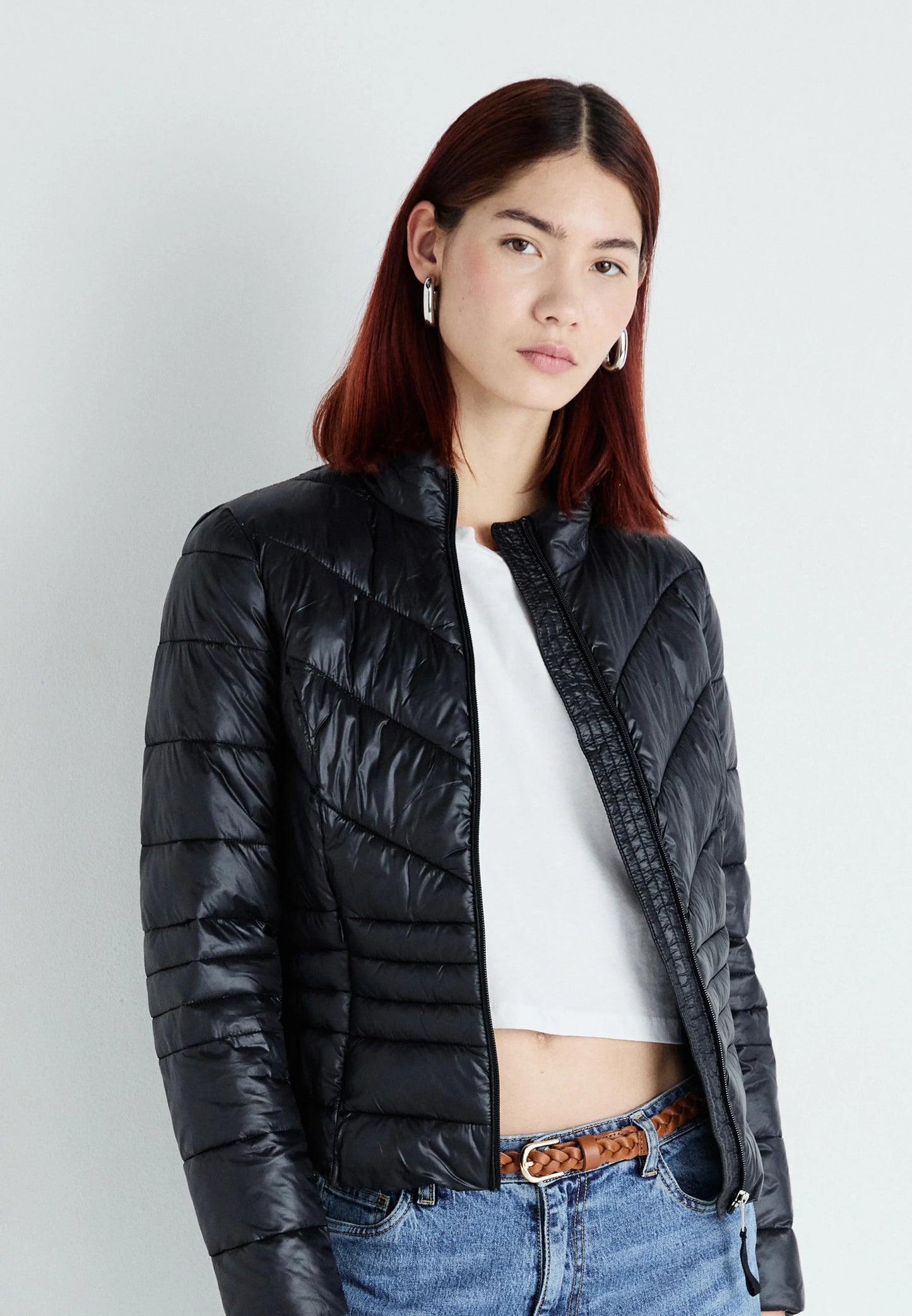BRENDA - Leichte Jacke - Schwarz