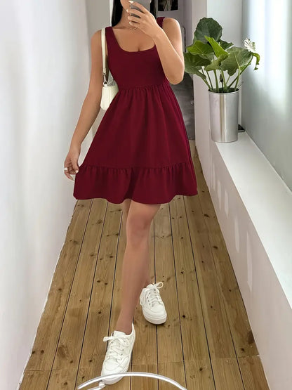 Emberlynn – Ärmelloses Stufen-Minikleid