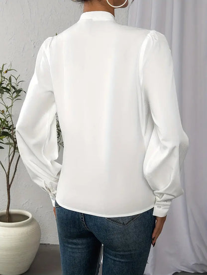Javena - Elegante Satinbluse mit V-Ausschnitt und Schlitz