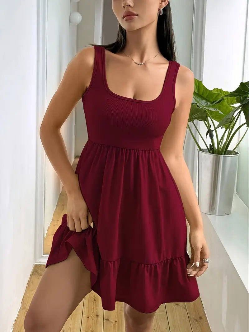 Emberlynn – Ärmelloses Stufen-Minikleid