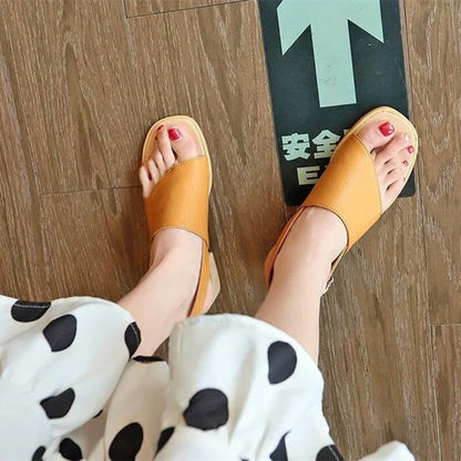 Isabelline – Minimalistische Slingback-Sandalen mit Blockabsatz